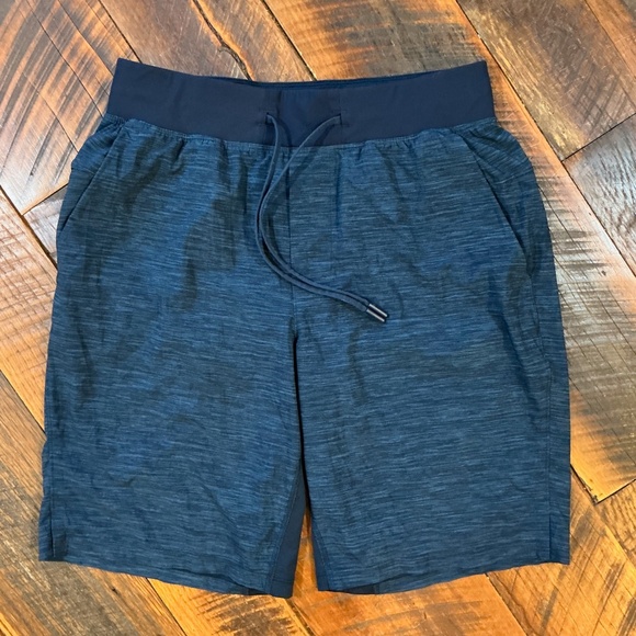 Lululemon Surge Shorts Men’s Small Blue Haze Navy Liner Athletic Training - Picture 4 of 8